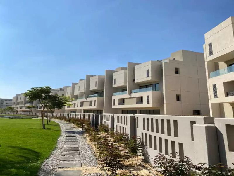 townhouse in Al burouj compound 