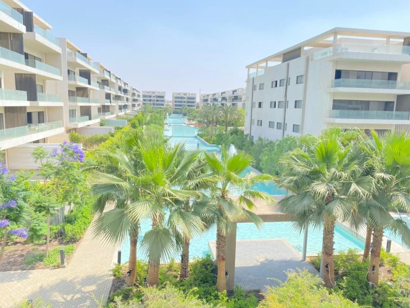 apartments in lakeview residence new cairo overlooking greenery and lake